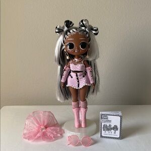 LOL Surprise! OMG Sunshine Color Change Switches Fashion Doll